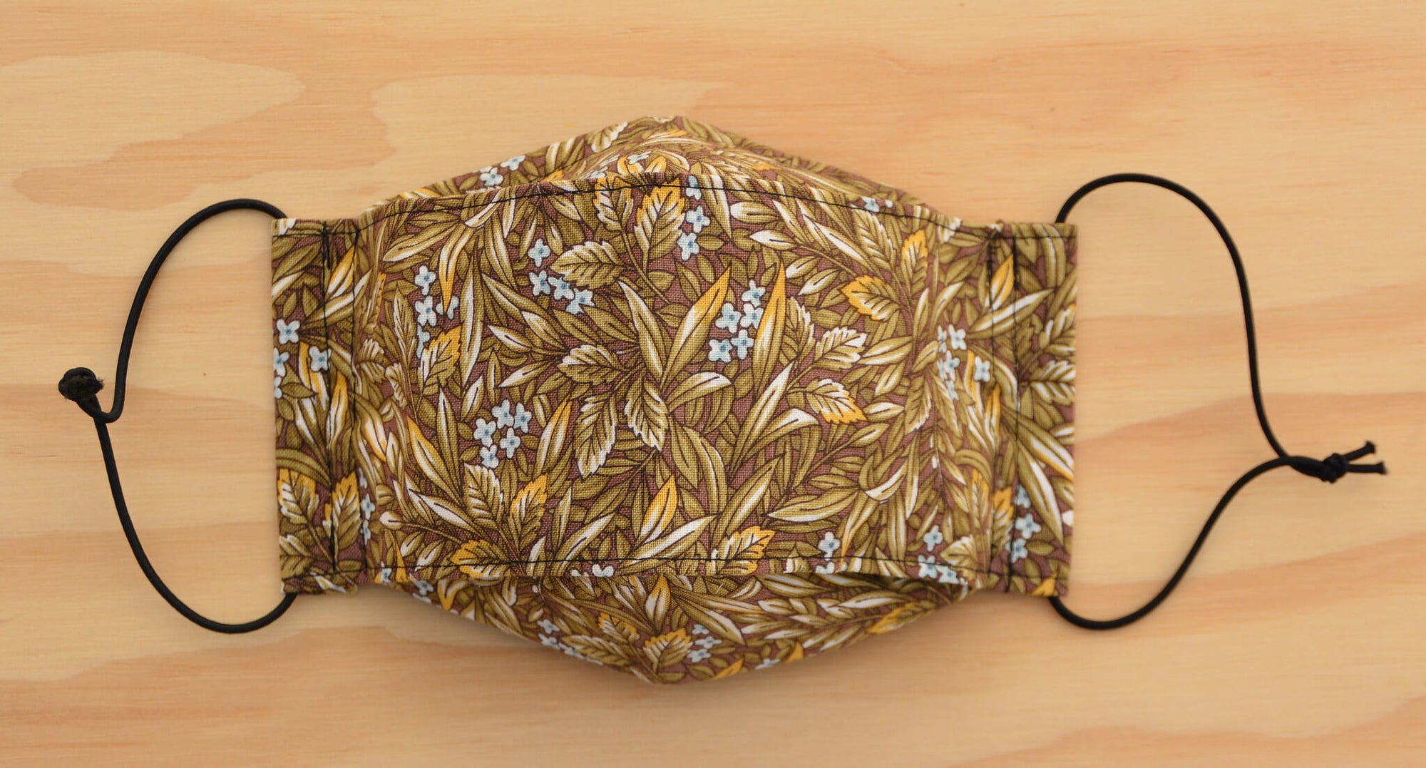 Face Mask - Lush foliage vintage fabric