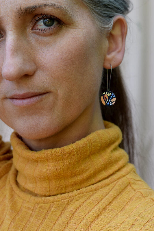 Aladdin's treasure - monarch butterfly circle drop hook earrings