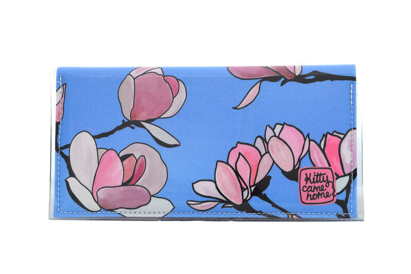 Bi-fold Plus - Magnolia - Blue sky